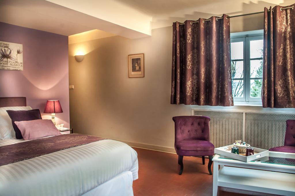 Le Clos Des Canebiers Bed and Breakfast Grasse Habitación foto